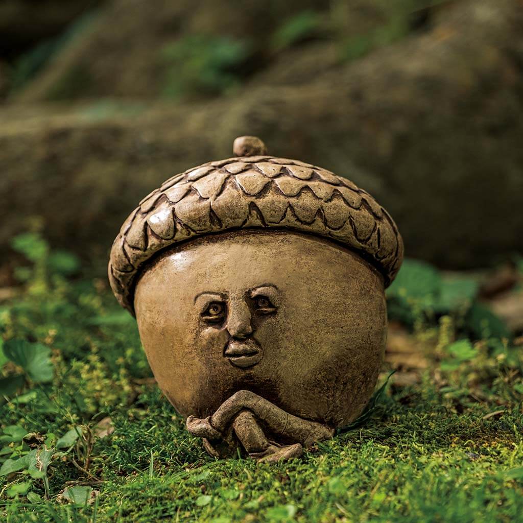 Campania International Cornie Statue