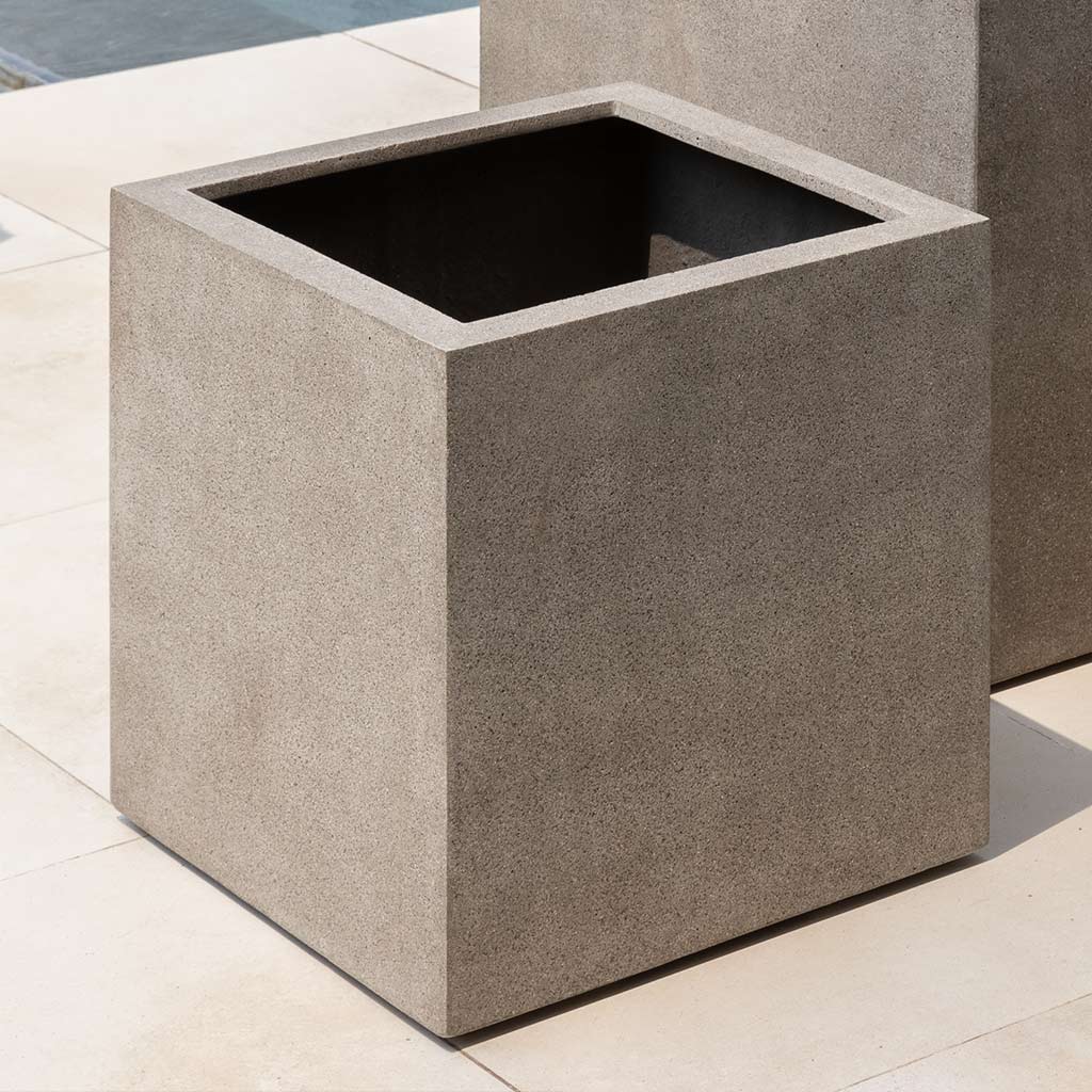 Campania International Farnley Planter 2424 - Image 12