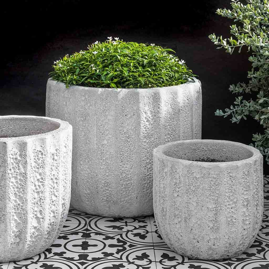 Campania International Maris Planter in White Coral set of 3